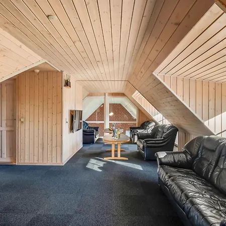 Gytha - 75m From The Sea By Interhome