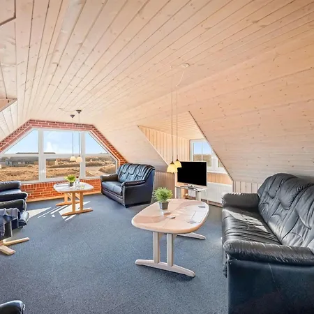 Gytha - 75m From The Sea By Interhome