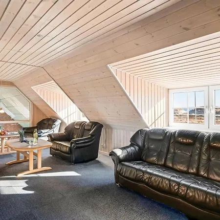 Gytha - 75m From The Sea By Interhome *