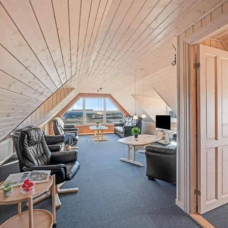 Gytha - 75m From The Sea By Interhome